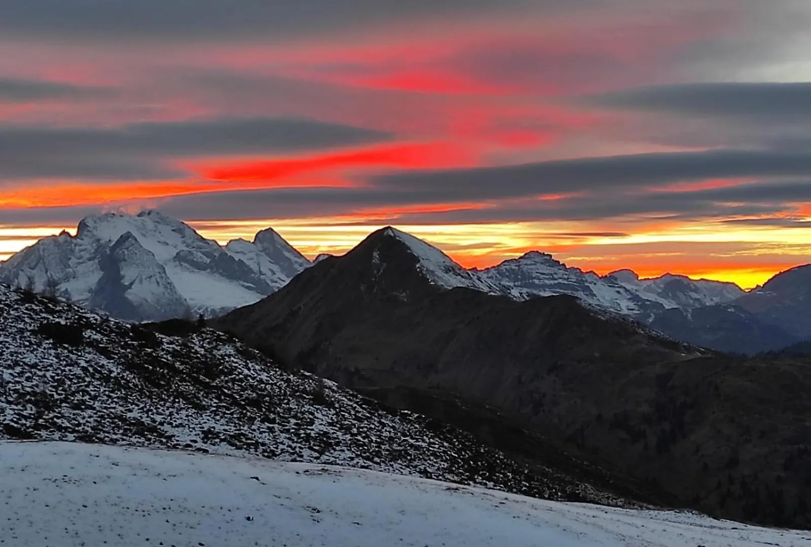 Casa Di Charme Sul Civetta Dolomiti Lägenhet Caprile