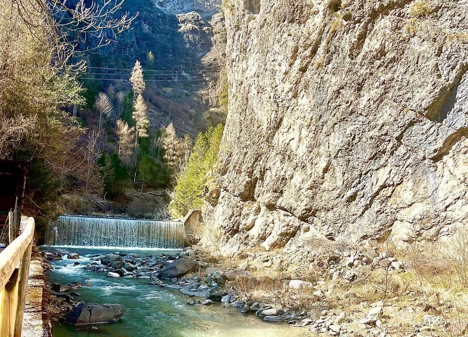 Casa Di Charme Sul Civetta Dolomiti Lägenhet Caprile